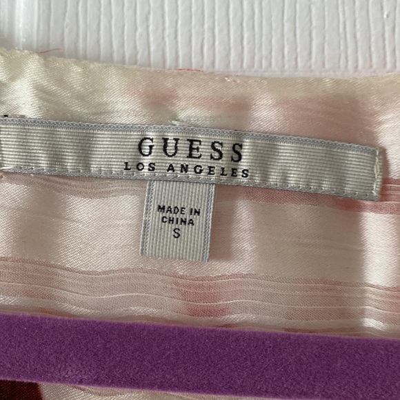 Guess satin long sleeve cream and rose print top with tie hem - Picture 2 of 9